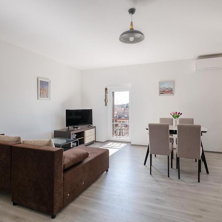 Apartment Gioia Ровинь Экстерьер фото