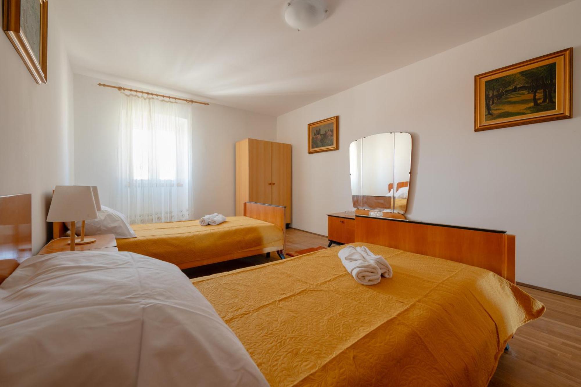 Apartment Gioia Ровинь Экстерьер фото